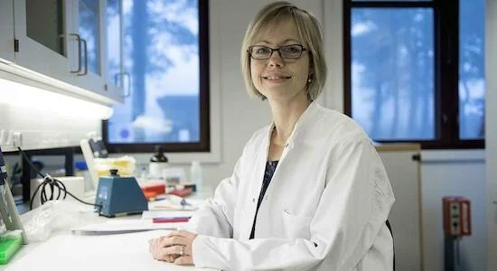 マイクロRNA（miRNA-137）がヒポクレチン量を調節し、睡眠時間に影響を与えることを発見