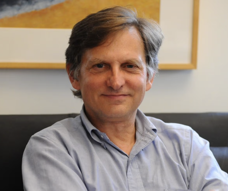 ME/CFS(慢性疲労症候群)の原因解明へ:過剰な自然免疫応答と慢性炎症の関連を特定